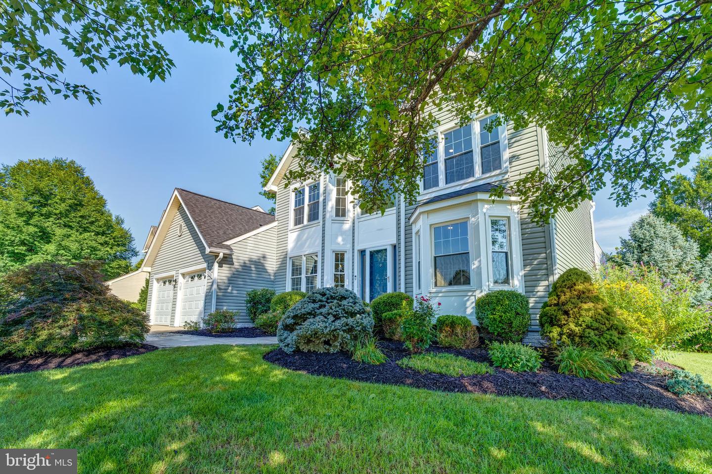 43968 BIDWELL CT, ASHBURN, Virginia 20147, 4 Bedrooms Bedrooms, ,3 BathroomsBathrooms,Residential,For sale,43968 BIDWELL CT,VALO2101996 MLS # VALO2101996