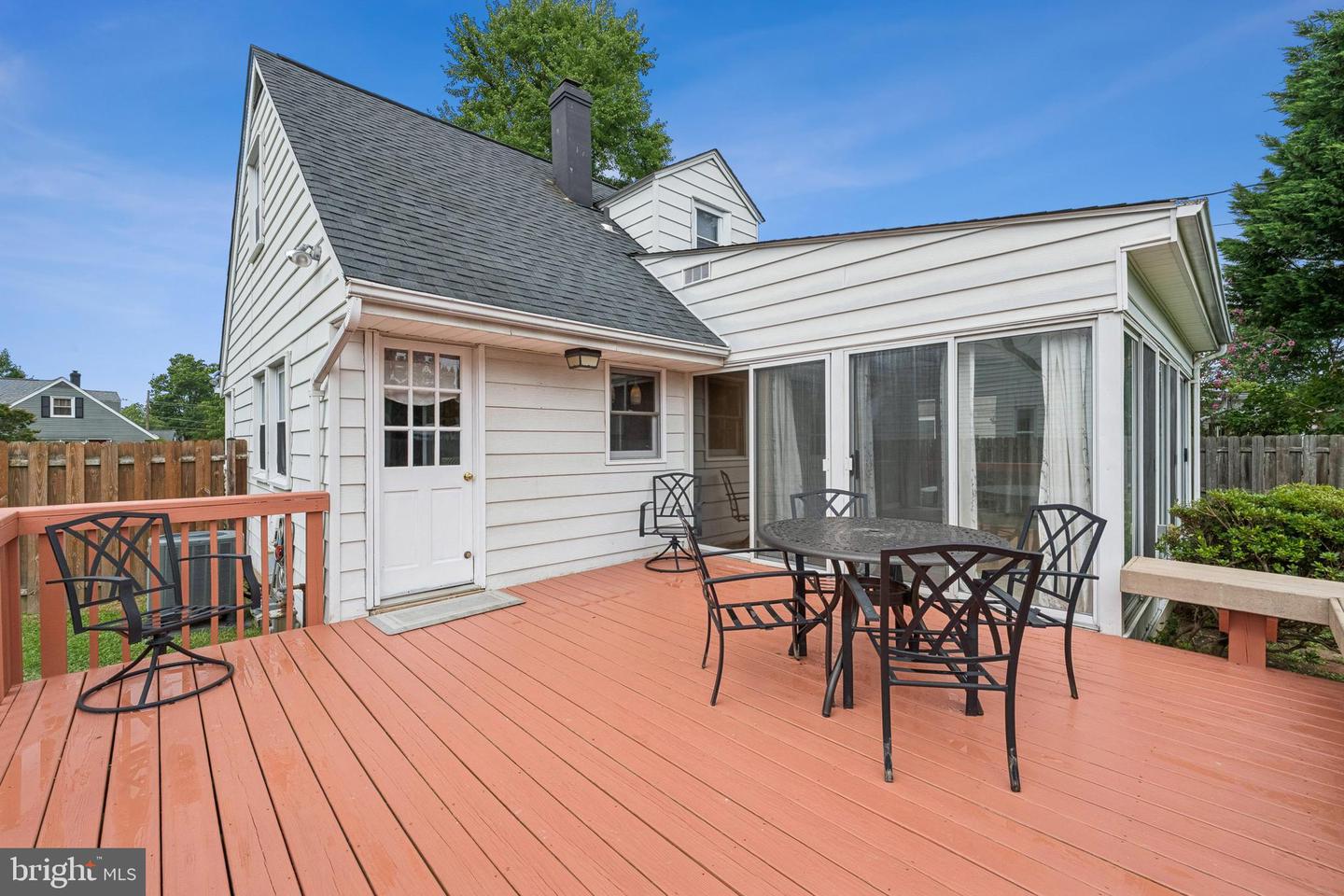 6729 WILLIAMS DR, ALEXANDRIA, Virginia 22307, 4 Bedrooms Bedrooms, 7 Rooms Rooms,1 BathroomBathrooms,Residential,For sale,6729 WILLIAMS DR,VAFX2255316 MLS # VAFX2255316