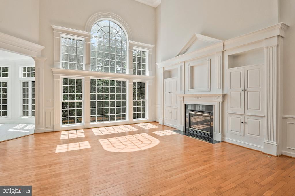 27486 PADDOCK TRAIL PL, CHANTILLY, Virginia 20152, 5 Bedrooms Bedrooms, ,5 BathroomsBathrooms,Residential,For sale,27486 PADDOCK TRAIL PL,VALO2102066 MLS # VALO2102066