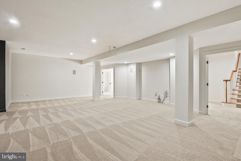 27486 PADDOCK TRAIL PL, CHANTILLY, Virginia 20152, 5 Bedrooms Bedrooms, ,5 BathroomsBathrooms,Residential,For sale,27486 PADDOCK TRAIL PL,VALO2102066 MLS # VALO2102066