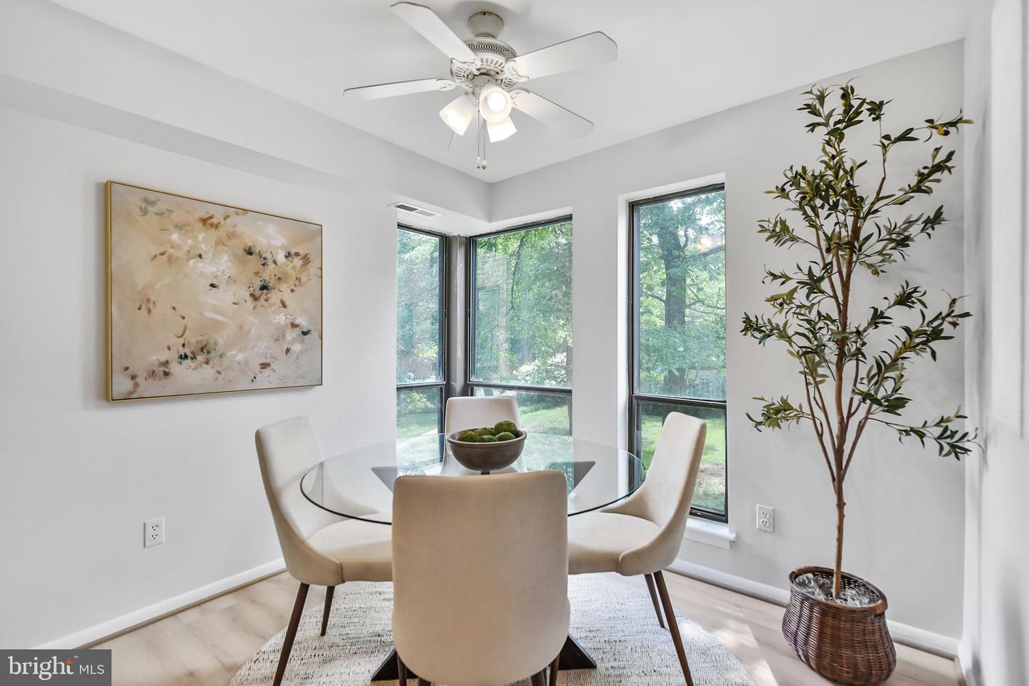 11224 CHESTNUT GROVE SQ #228, RESTON, Virginia 20190, 2 Bedrooms Bedrooms, ,1 BathroomBathrooms,Residential,For sale,11224 CHESTNUT GROVE SQ #228,VAFX2255350 MLS # VAFX2255350