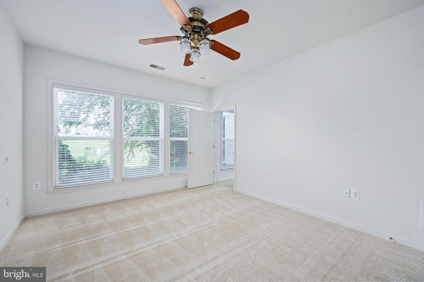 109 SMITHFIELD WAY, FREDERICKSBURG, Virginia 22406, 2 Bedrooms Bedrooms, ,2 BathroomsBathrooms,Residential,For sale,109 SMITHFIELD WAY,VAST2040794 MLS # VAST2040794
