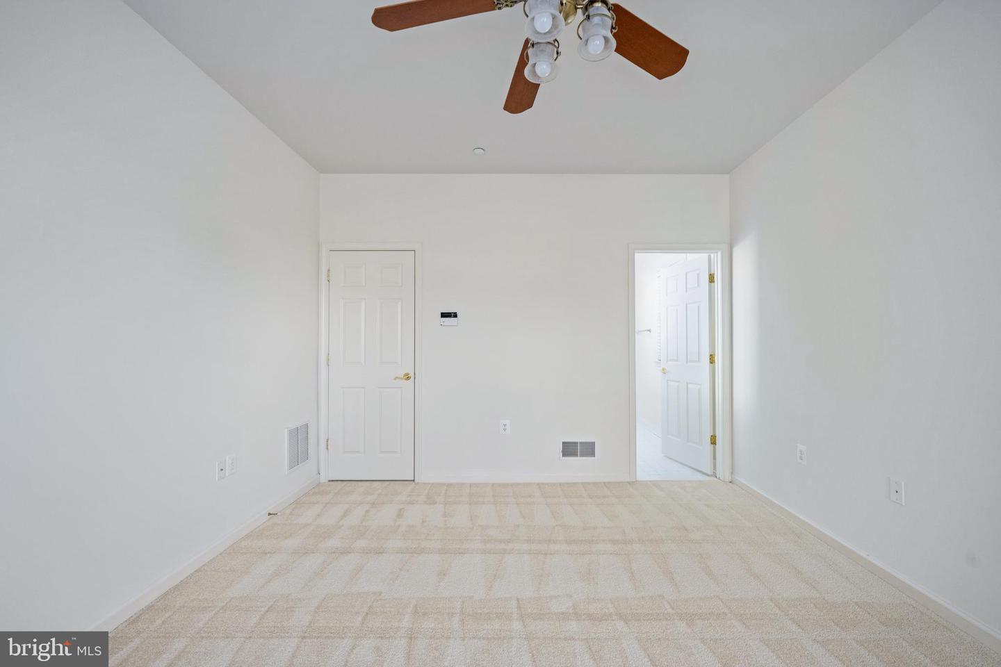 109 SMITHFIELD WAY, FREDERICKSBURG, Virginia 22406, 2 Bedrooms Bedrooms, ,2 BathroomsBathrooms,Residential,For sale,109 SMITHFIELD WAY,VAST2040794 MLS # VAST2040794