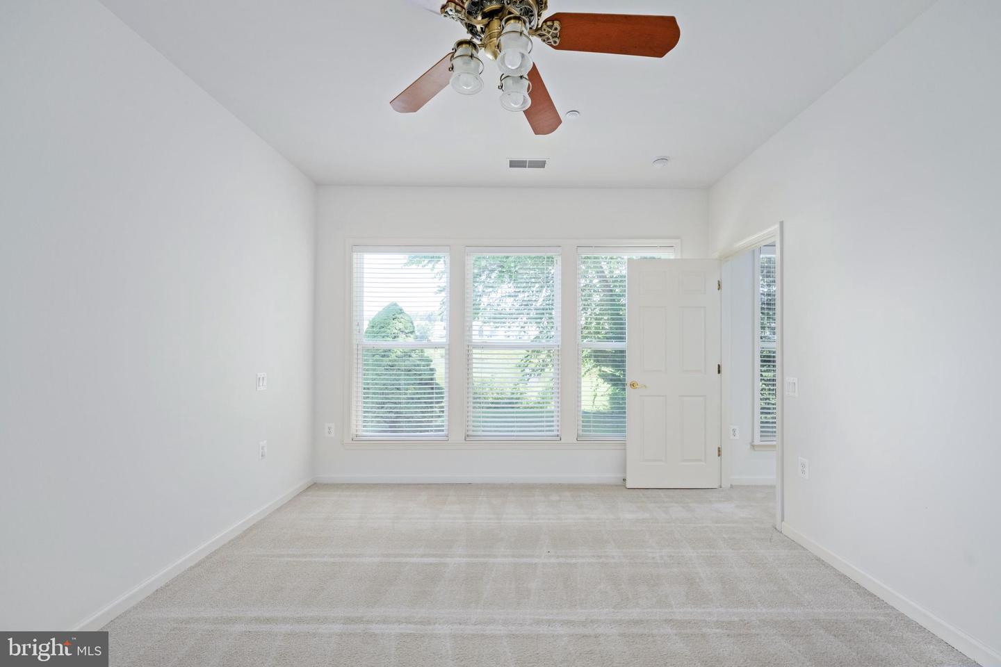 109 SMITHFIELD WAY, FREDERICKSBURG, Virginia 22406, 2 Bedrooms Bedrooms, ,2 BathroomsBathrooms,Residential,For sale,109 SMITHFIELD WAY,VAST2040794 MLS # VAST2040794