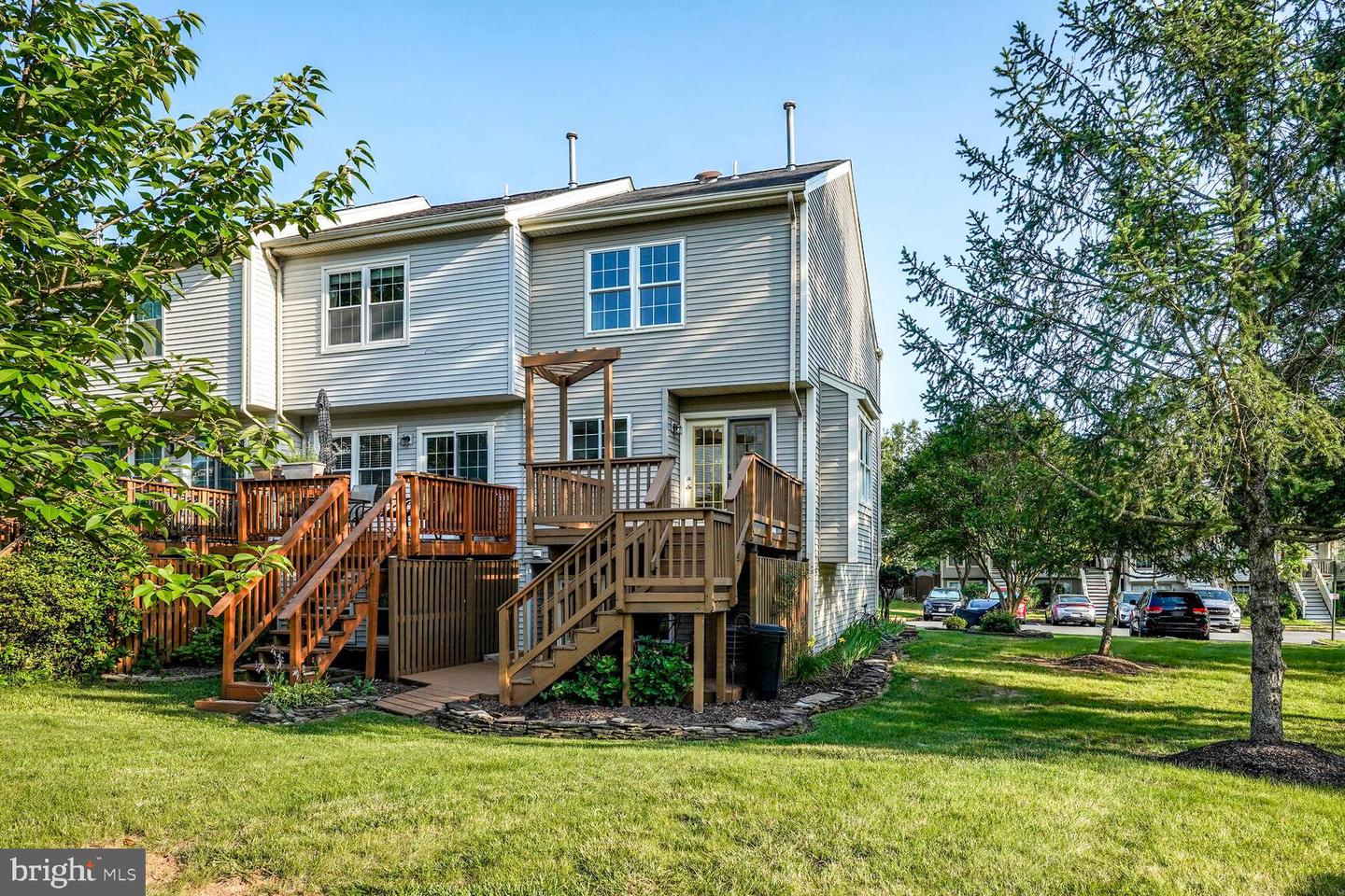 14188 AUTUMN CIR, CENTREVILLE, Virginia 20121, 3 Bedrooms Bedrooms, ,3 BathroomsBathrooms,Residential,For sale,14188 AUTUMN CIR,VAFX2255284 MLS # VAFX2255284