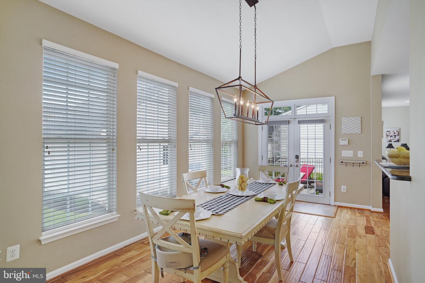 18008 DENSWORTH MEWS, GAINESVILLE, Virginia 20155, 4 Bedrooms Bedrooms, ,3 BathroomsBathrooms,Residential,For sale,18008 DENSWORTH MEWS,VAPW2099164 MLS # VAPW2099164