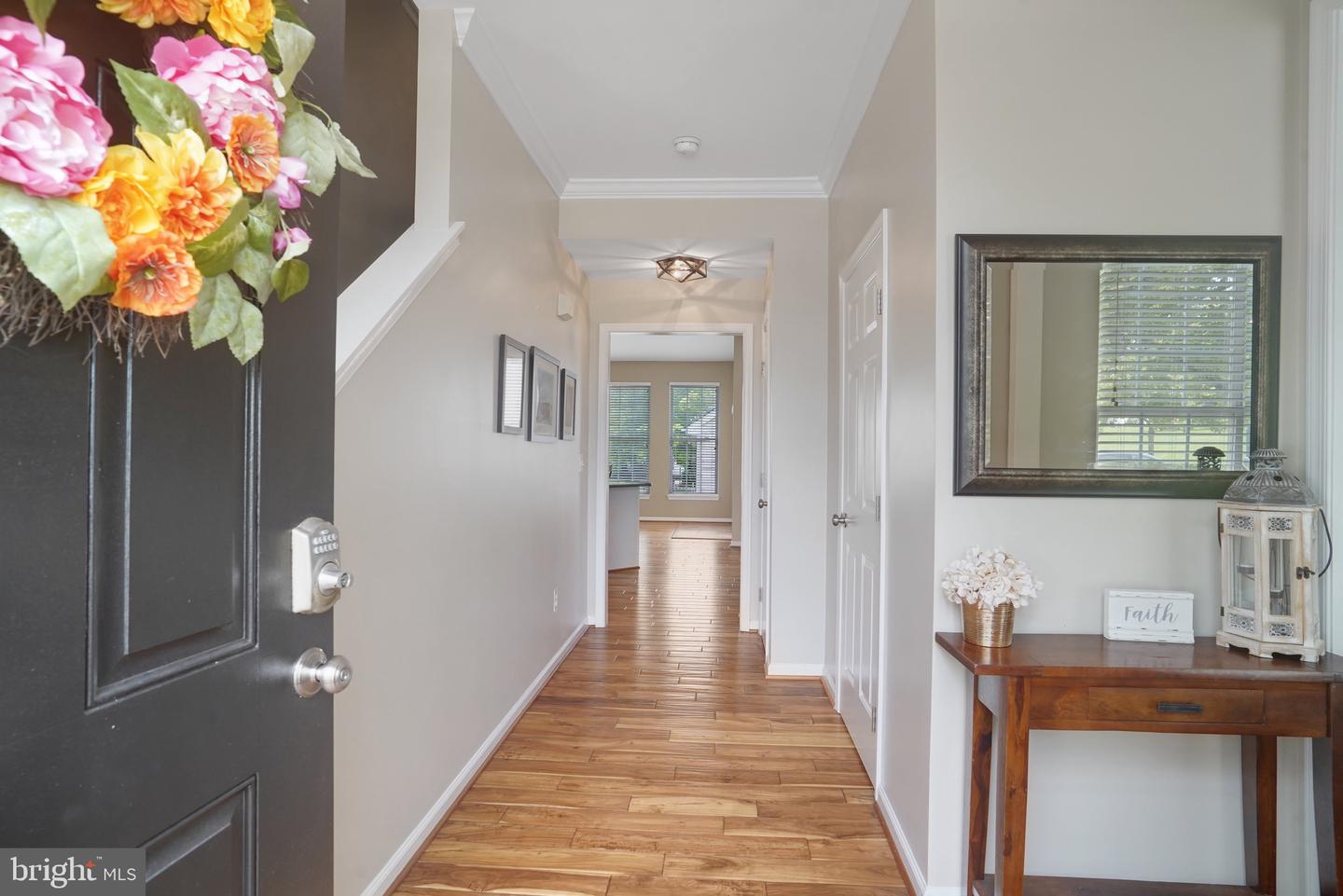 18008 DENSWORTH MEWS, GAINESVILLE, Virginia 20155, 4 Bedrooms Bedrooms, ,3 BathroomsBathrooms,Residential,For sale,18008 DENSWORTH MEWS,VAPW2099164 MLS # VAPW2099164