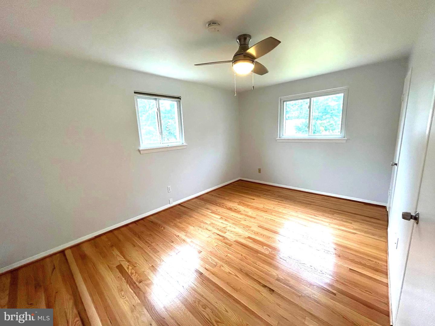 5915 AMELIA ST, SPRINGFIELD, Virginia 22150, 5 Bedrooms Bedrooms, ,2 BathroomsBathrooms,Residential,For sale,5915 AMELIA ST,VAFX2255310 MLS # VAFX2255310