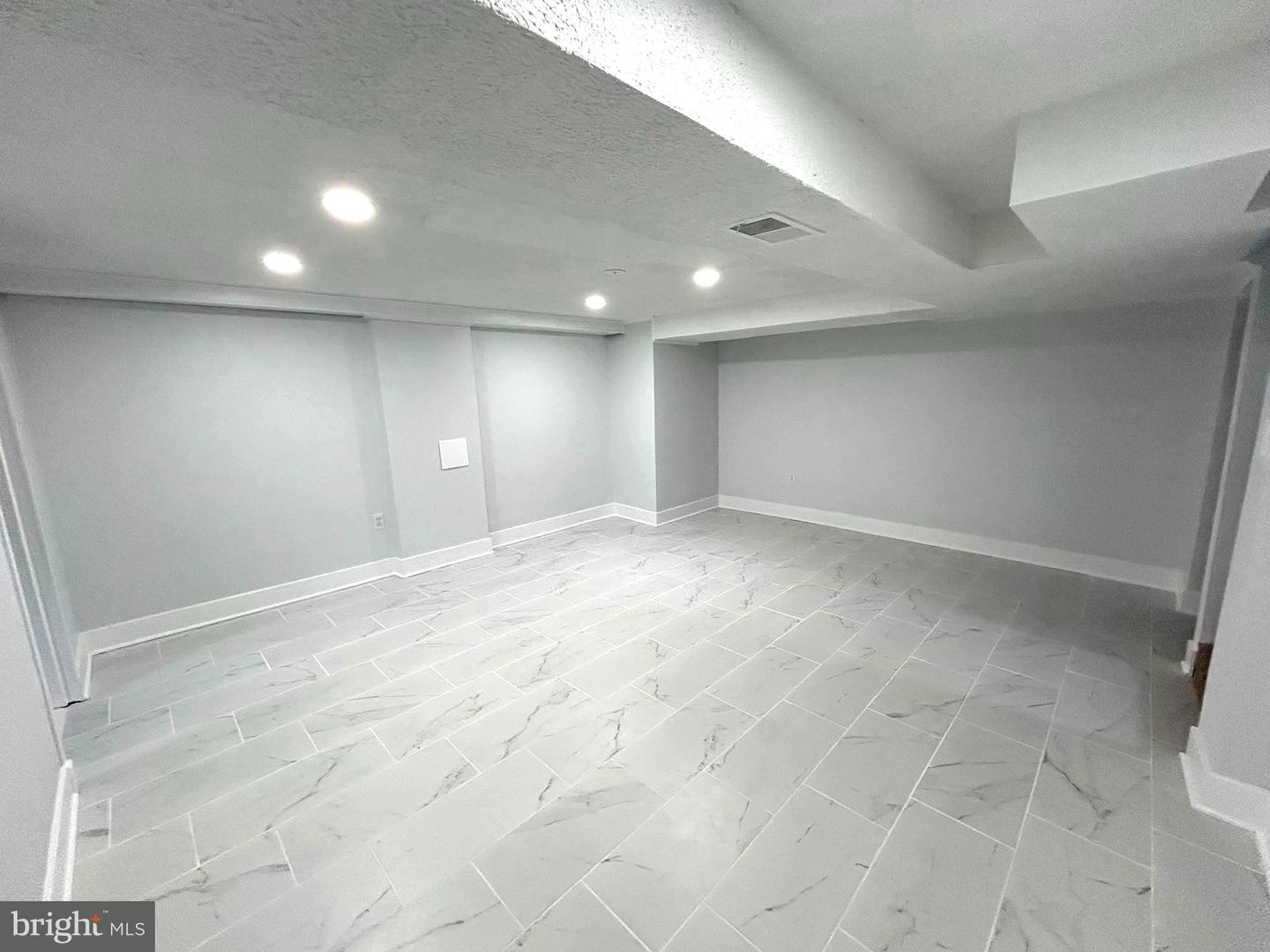 5915 AMELIA ST, SPRINGFIELD, Virginia 22150, 5 Bedrooms Bedrooms, ,2 BathroomsBathrooms,Residential,For sale,5915 AMELIA ST,VAFX2255310 MLS # VAFX2255310