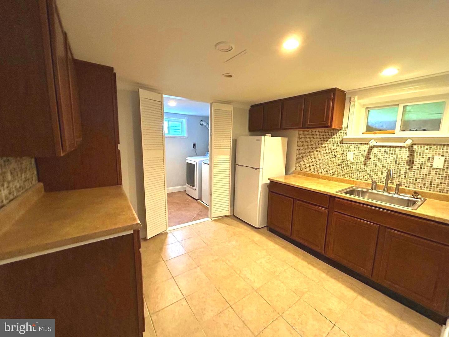 5915 AMELIA ST, SPRINGFIELD, Virginia 22150, 5 Bedrooms Bedrooms, ,2 BathroomsBathrooms,Residential,For sale,5915 AMELIA ST,VAFX2255310 MLS # VAFX2255310