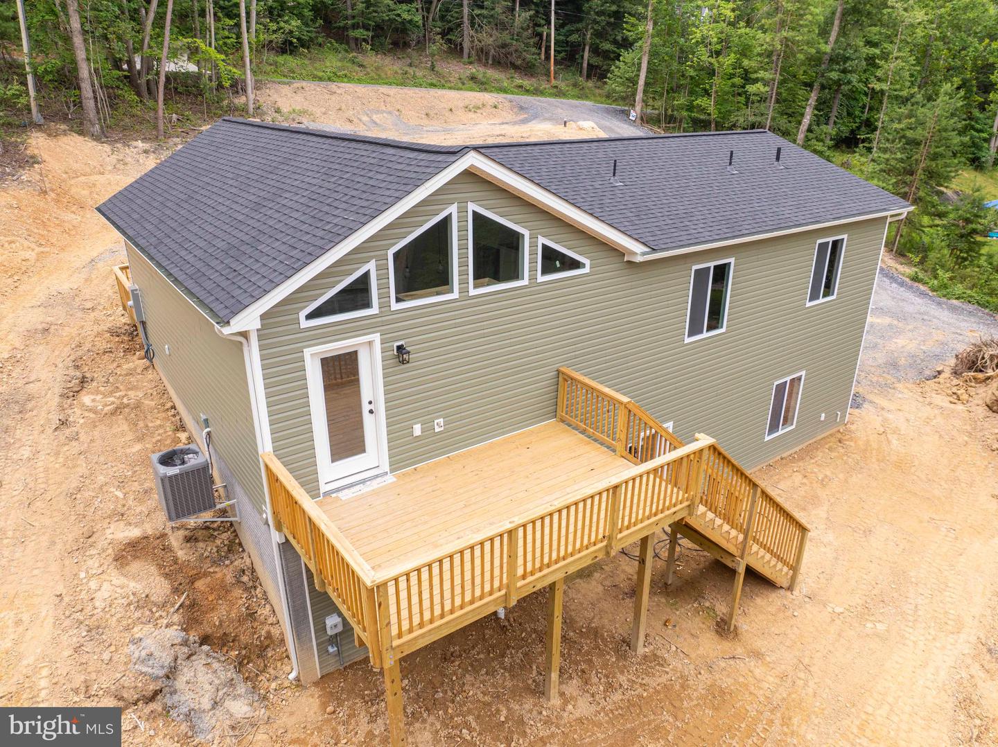 125 SPRING HOLLOW RD, FRONT ROYAL, Virginia 22630, 3 Bedrooms Bedrooms, ,2 BathroomsBathrooms,Residential,For sale,125 SPRING HOLLOW RD,VAWR2011684 MLS # VAWR2011684