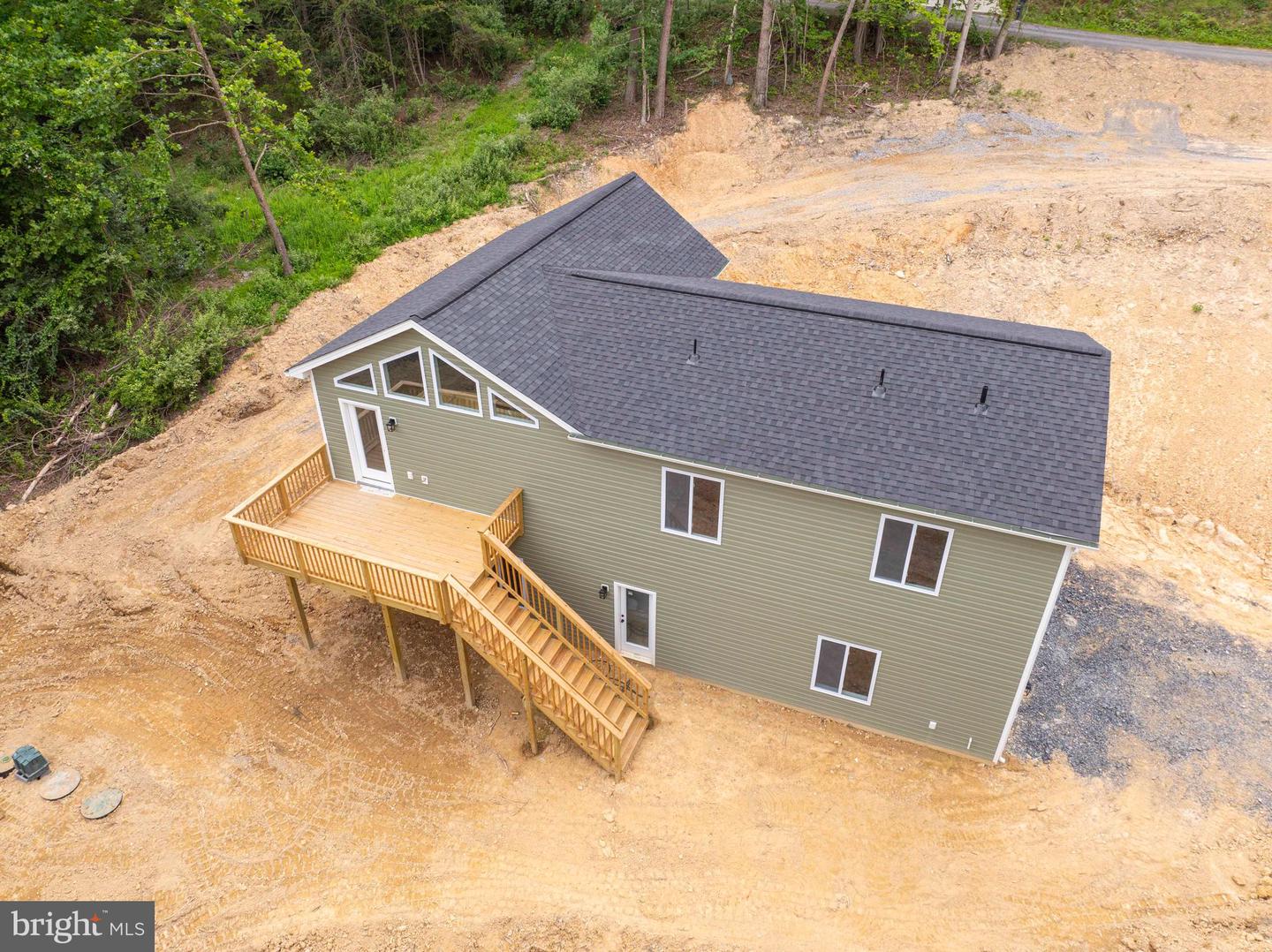 125 SPRING HOLLOW RD, FRONT ROYAL, Virginia 22630, 3 Bedrooms Bedrooms, ,2 BathroomsBathrooms,Residential,For sale,125 SPRING HOLLOW RD,VAWR2011684 MLS # VAWR2011684