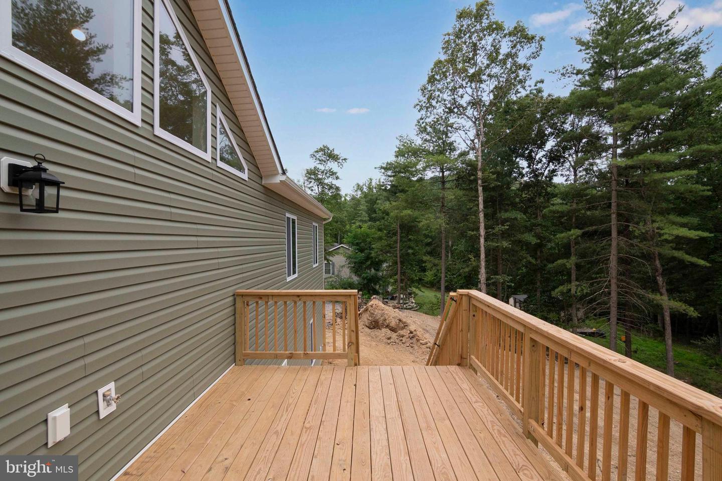 125 SPRING HOLLOW RD, FRONT ROYAL, Virginia 22630, 3 Bedrooms Bedrooms, ,2 BathroomsBathrooms,Residential,For sale,125 SPRING HOLLOW RD,VAWR2011684 MLS # VAWR2011684