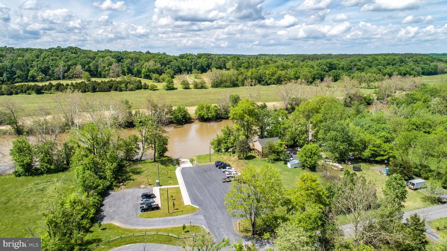 125 SPRING HOLLOW RD, FRONT ROYAL, Virginia 22630, 3 Bedrooms Bedrooms, ,2 BathroomsBathrooms,Residential,For sale,125 SPRING HOLLOW RD,VAWR2011684 MLS # VAWR2011684