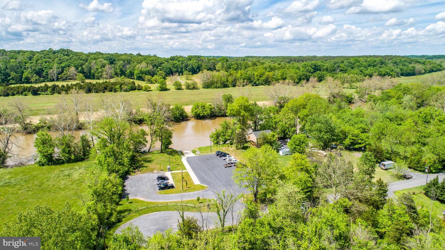 125 SPRING HOLLOW RD, FRONT ROYAL, Virginia 22630, 3 Bedrooms Bedrooms, ,2 BathroomsBathrooms,Residential,For sale,125 SPRING HOLLOW RD,VAWR2011684 MLS # VAWR2011684