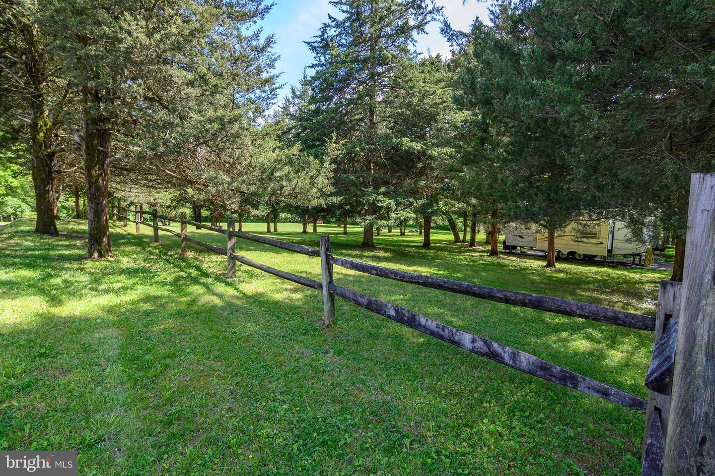 125 SPRING HOLLOW RD, FRONT ROYAL, Virginia 22630, 3 Bedrooms Bedrooms, ,2 BathroomsBathrooms,Residential,For sale,125 SPRING HOLLOW RD,VAWR2011684 MLS # VAWR2011684