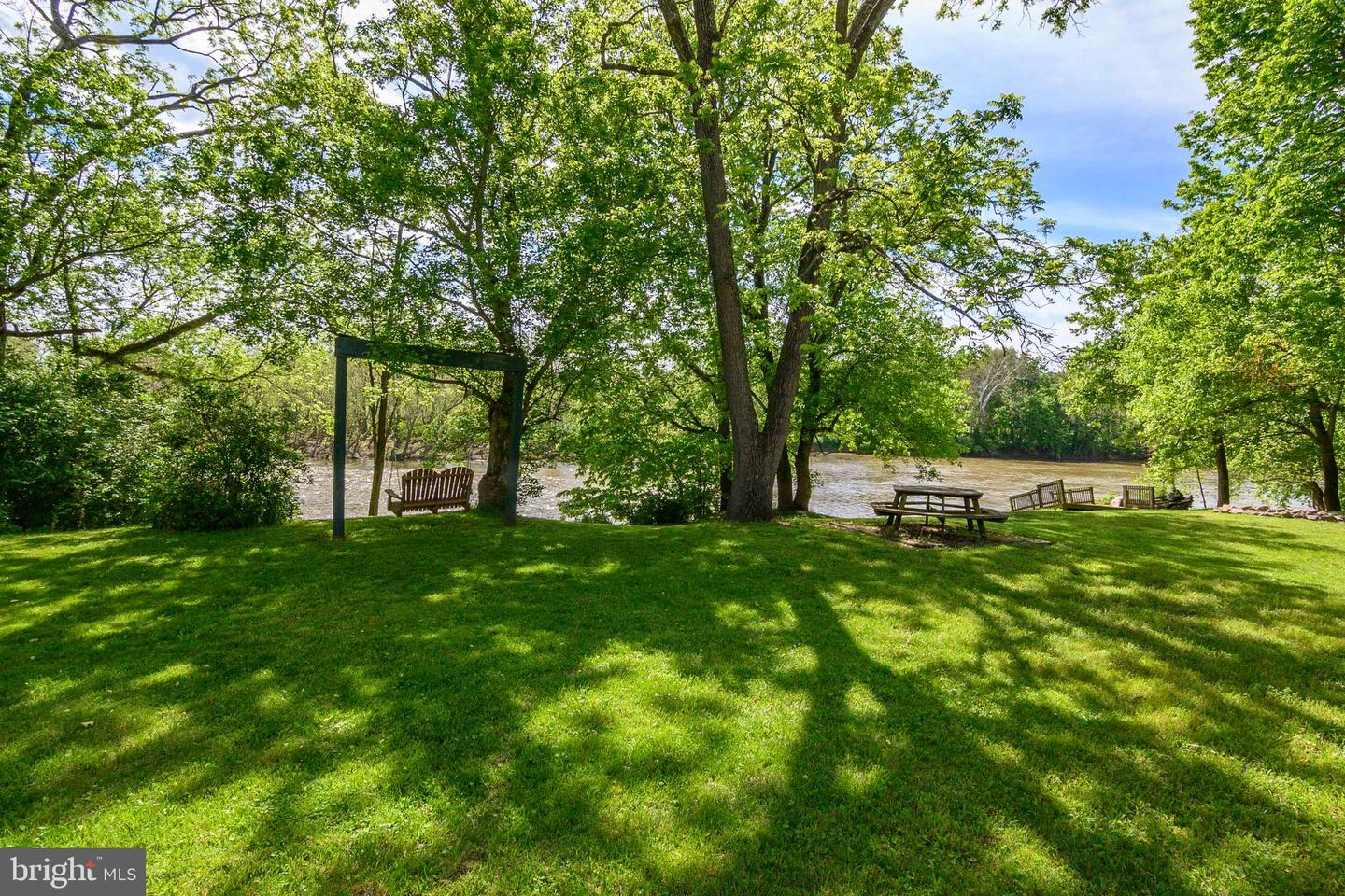 125 SPRING HOLLOW RD, FRONT ROYAL, Virginia 22630, 3 Bedrooms Bedrooms, ,2 BathroomsBathrooms,Residential,For sale,125 SPRING HOLLOW RD,VAWR2011684 MLS # VAWR2011684