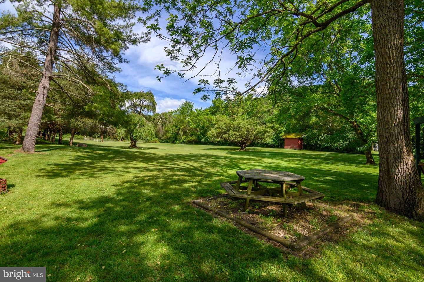 125 SPRING HOLLOW RD, FRONT ROYAL, Virginia 22630, 3 Bedrooms Bedrooms, ,2 BathroomsBathrooms,Residential,For sale,125 SPRING HOLLOW RD,VAWR2011684 MLS # VAWR2011684