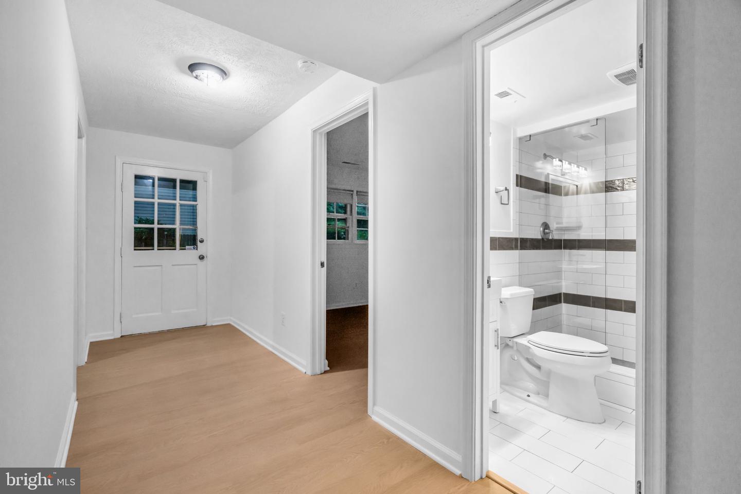 1218 KENSINGTON RD, MCLEAN, Virginia 22101, 4 Bedrooms Bedrooms, ,3 BathroomsBathrooms,Residential,For sale,1218 KENSINGTON RD,VAFX2255336 MLS # VAFX2255336