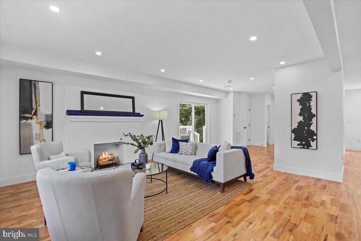 6219 WESTERN AVE NW, WASHINGTON, District Of Columbia 20015, 5 Bedrooms Bedrooms, ,3 BathroomsBathrooms,Residential,For sale,6219 WESTERN AVE NW,DCDC2210174 MLS # DCDC2210174