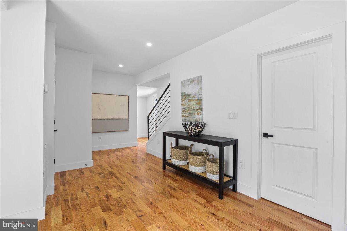 6219 WESTERN AVE NW, WASHINGTON, District Of Columbia 20015, 5 Bedrooms Bedrooms, ,3 BathroomsBathrooms,Residential,For sale,6219 WESTERN AVE NW,DCDC2210174 MLS # DCDC2210174