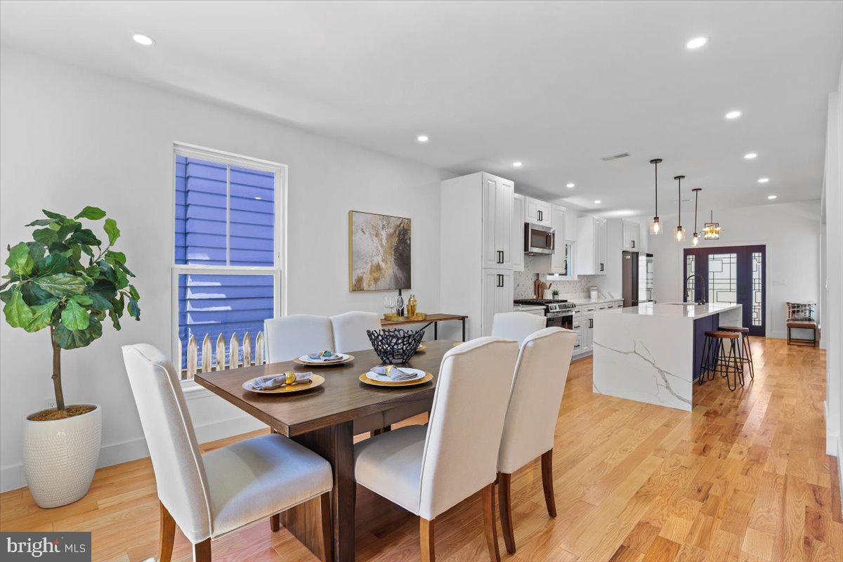 6219 WESTERN AVE NW, WASHINGTON, District Of Columbia 20015, 5 Bedrooms Bedrooms, ,3 BathroomsBathrooms,Residential,For sale,6219 WESTERN AVE NW,DCDC2210174 MLS # DCDC2210174