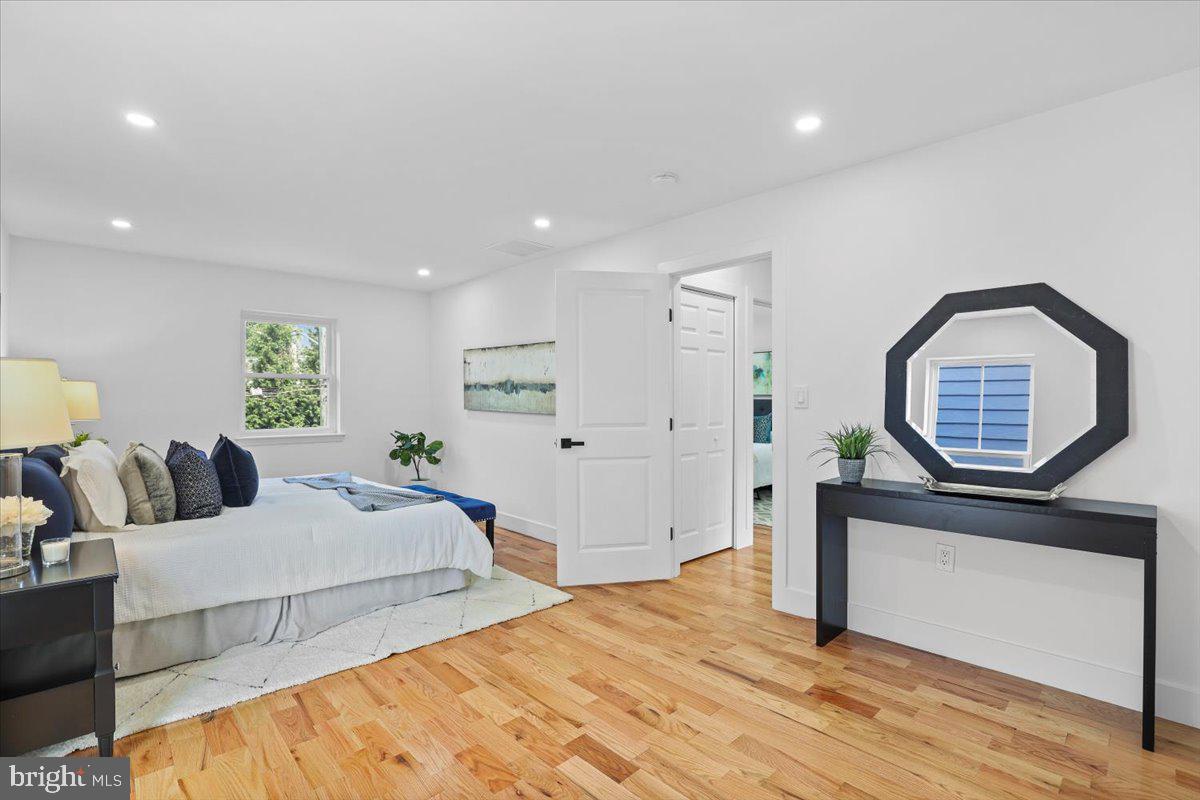 6219 WESTERN AVE NW, WASHINGTON, District Of Columbia 20015, 5 Bedrooms Bedrooms, ,3 BathroomsBathrooms,Residential,For sale,6219 WESTERN AVE NW,DCDC2210174 MLS # DCDC2210174