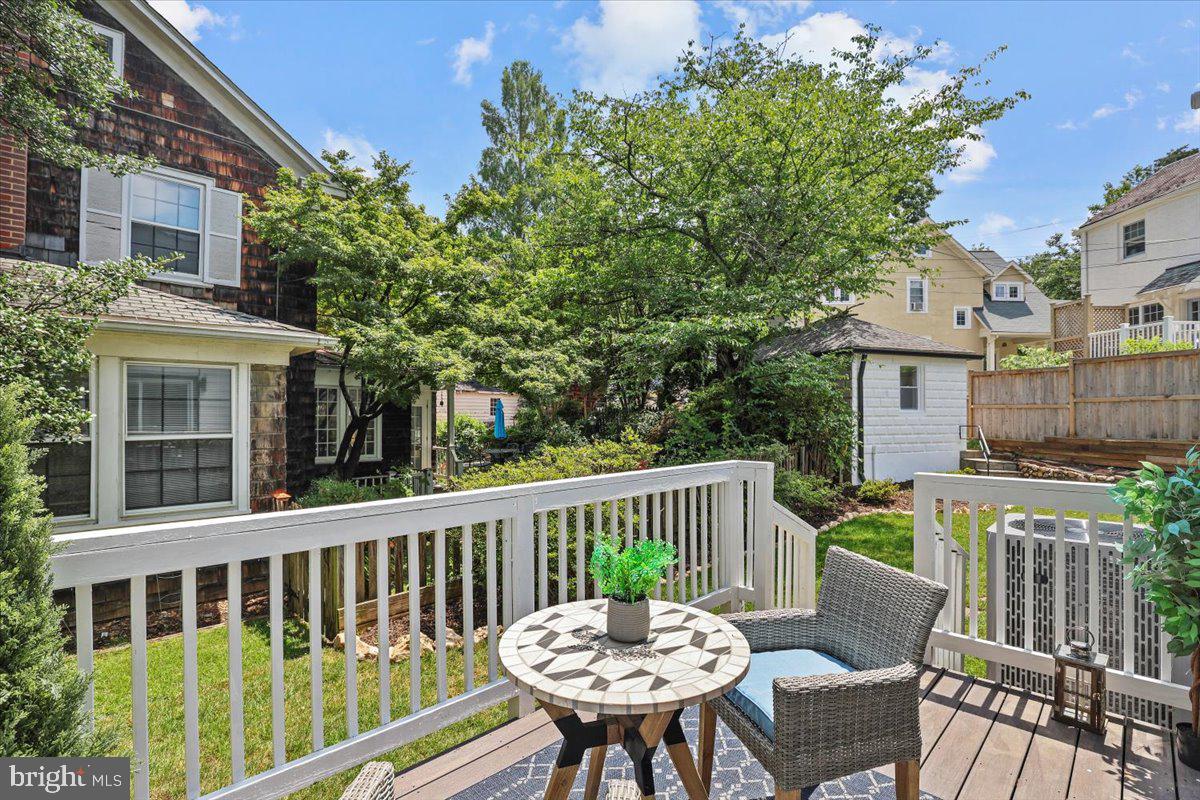 6219 WESTERN AVE NW, WASHINGTON, District Of Columbia 20015, 5 Bedrooms Bedrooms, ,3 BathroomsBathrooms,Residential,For sale,6219 WESTERN AVE NW,DCDC2210174 MLS # DCDC2210174