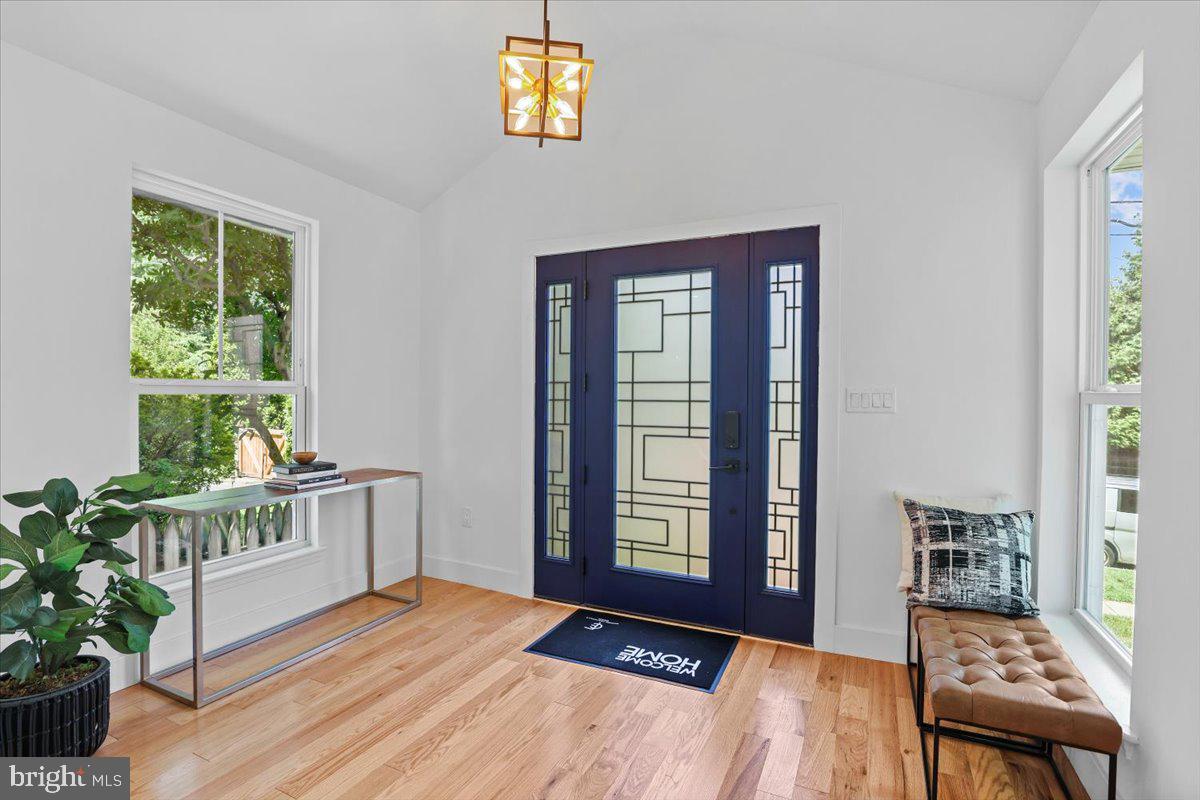 6219 WESTERN AVE NW, WASHINGTON, District Of Columbia 20015, 5 Bedrooms Bedrooms, ,3 BathroomsBathrooms,Residential,For sale,6219 WESTERN AVE NW,DCDC2210174 MLS # DCDC2210174