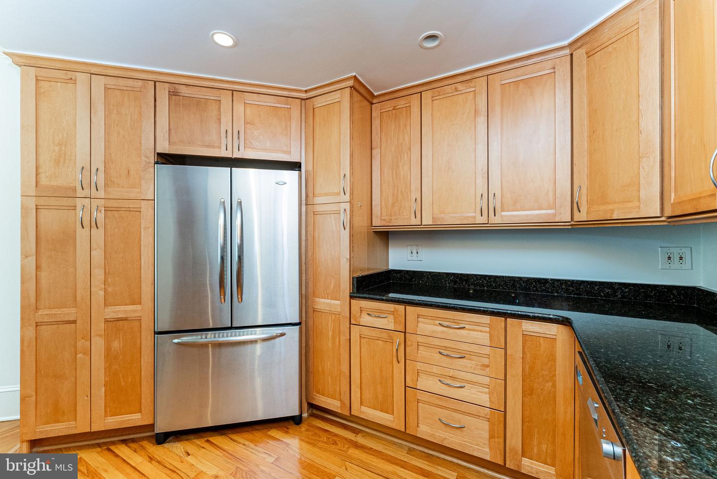 4701 CONNECTICUT AVE NW #405, WASHINGTON, District Of Columbia 20008, 2 Bedrooms Bedrooms, ,2 BathroomsBathrooms,Residential,For sale,4701 CONNECTICUT AVE NW #405,DCDC2210172 MLS # DCDC2210172