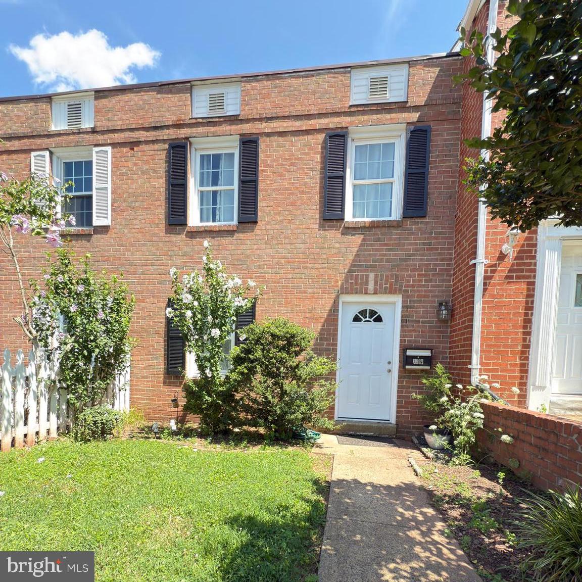 9913 HAMPTON RD, MANASSAS, Virginia 20110, 3 Bedrooms Bedrooms, ,1 BathroomBathrooms,Residential,For sale,9913 HAMPTON RD,VAMN2008678 MLS # VAMN2008678