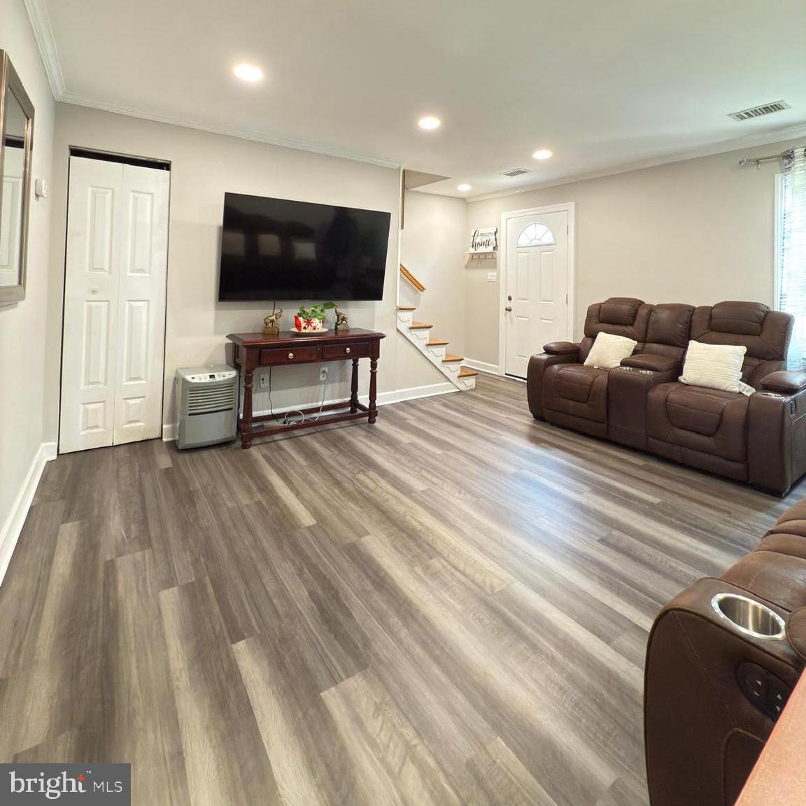 9913 HAMPTON RD, MANASSAS, Virginia 20110, 3 Bedrooms Bedrooms, ,1 BathroomBathrooms,Residential,For sale,9913 HAMPTON RD,VAMN2008678 MLS # VAMN2008678