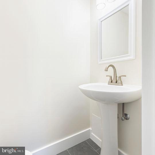 9913 HAMPTON RD, MANASSAS, Virginia 20110, 3 Bedrooms Bedrooms, ,1 BathroomBathrooms,Residential,For sale,9913 HAMPTON RD,VAMN2008678 MLS # VAMN2008678
