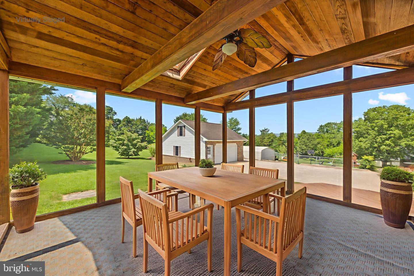 336 HOLLINGSWORTH RD, WOODSTOCK, Virginia 22664, 4 Bedrooms Bedrooms, ,2 BathroomsBathrooms,Residential,For sale,336 HOLLINGSWORTH RD,VASH2011980 MLS # VASH2011980