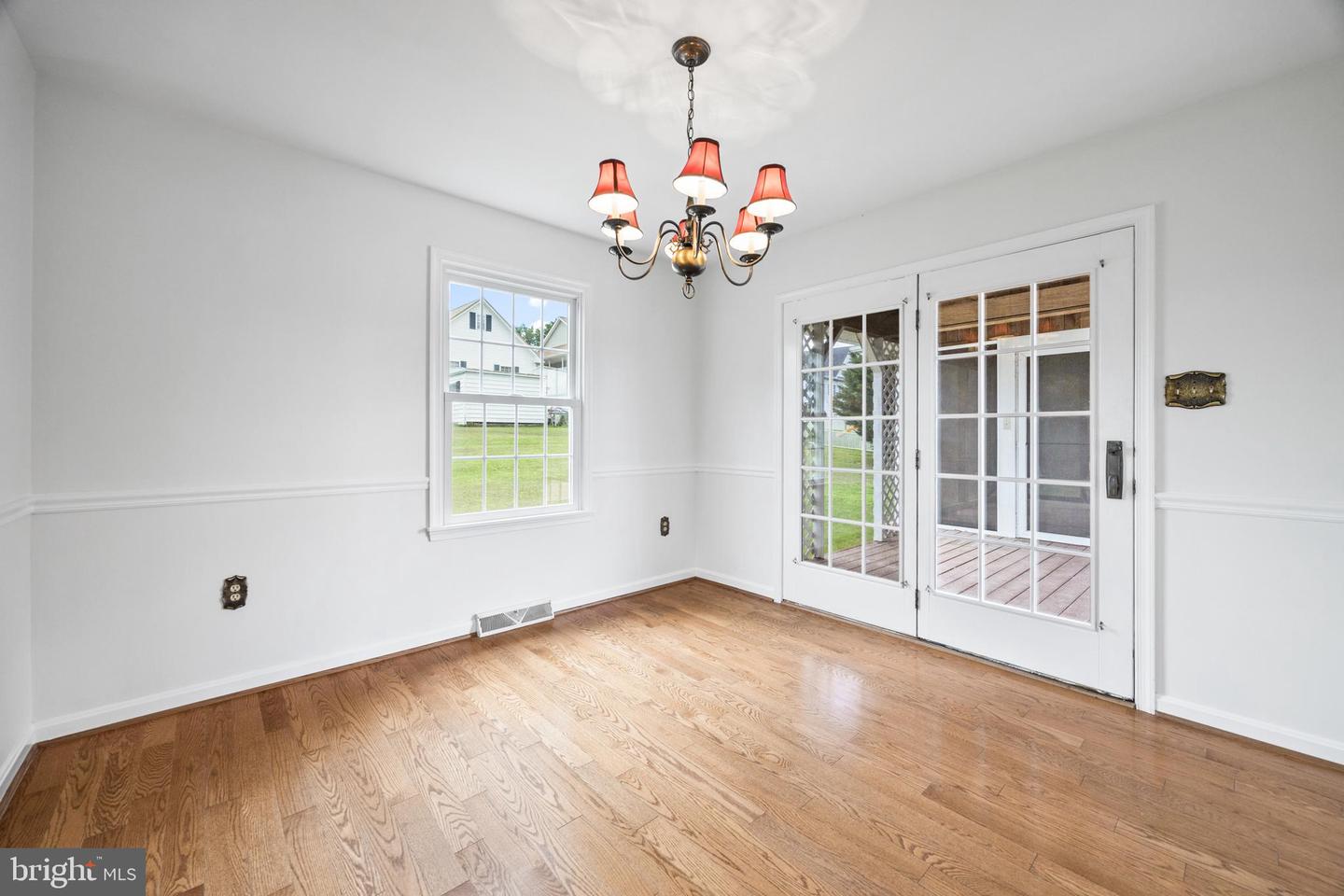 336 HOLLINGSWORTH RD, WOODSTOCK, Virginia 22664, 4 Bedrooms Bedrooms, ,2 BathroomsBathrooms,Residential,For sale,336 HOLLINGSWORTH RD,VASH2011980 MLS # VASH2011980
