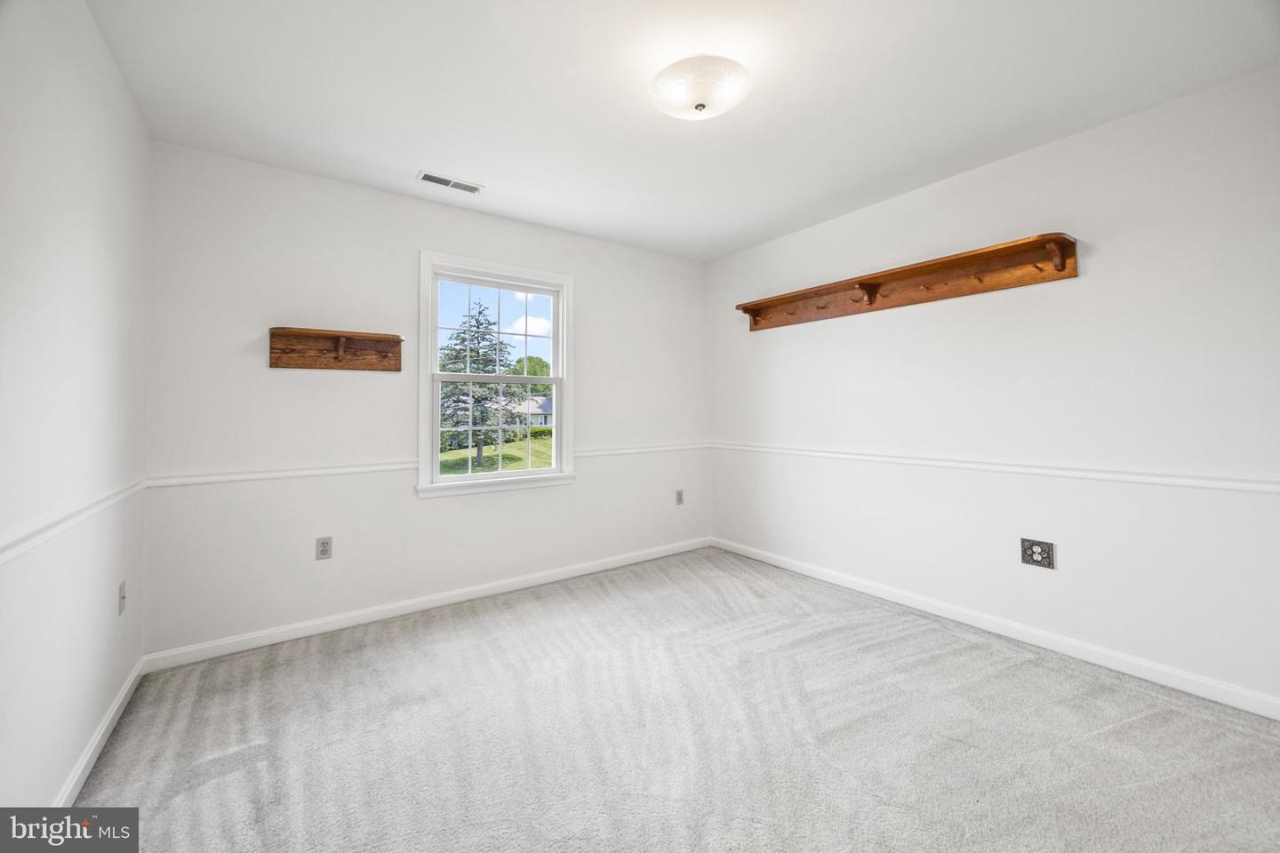 336 HOLLINGSWORTH RD, WOODSTOCK, Virginia 22664, 4 Bedrooms Bedrooms, ,2 BathroomsBathrooms,Residential,For sale,336 HOLLINGSWORTH RD,VASH2011980 MLS # VASH2011980