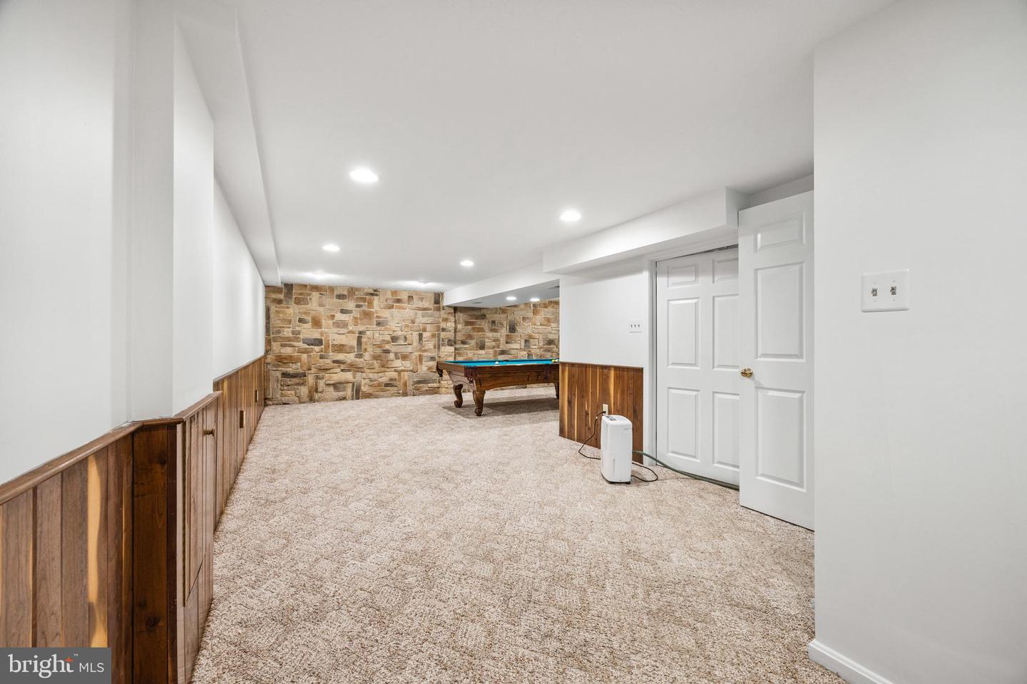 336 HOLLINGSWORTH RD, WOODSTOCK, Virginia 22664, 4 Bedrooms Bedrooms, ,2 BathroomsBathrooms,Residential,For sale,336 HOLLINGSWORTH RD,VASH2011980 MLS # VASH2011980