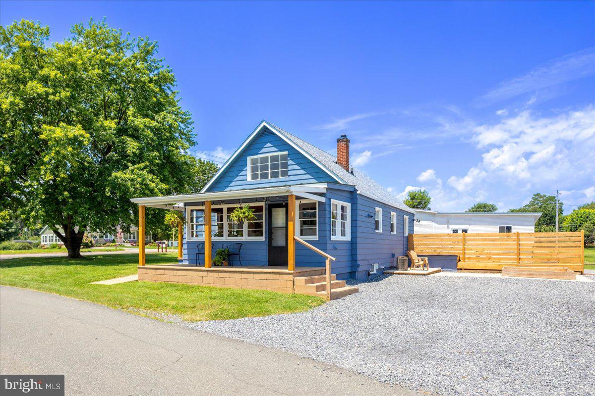 774 W MAIN ST, STANLEY, Virginia 22851, 3 Bedrooms Bedrooms, ,1 BathroomBathrooms,Residential,For sale,774 W MAIN ST,VAPA2005122 MLS # VAPA2005122