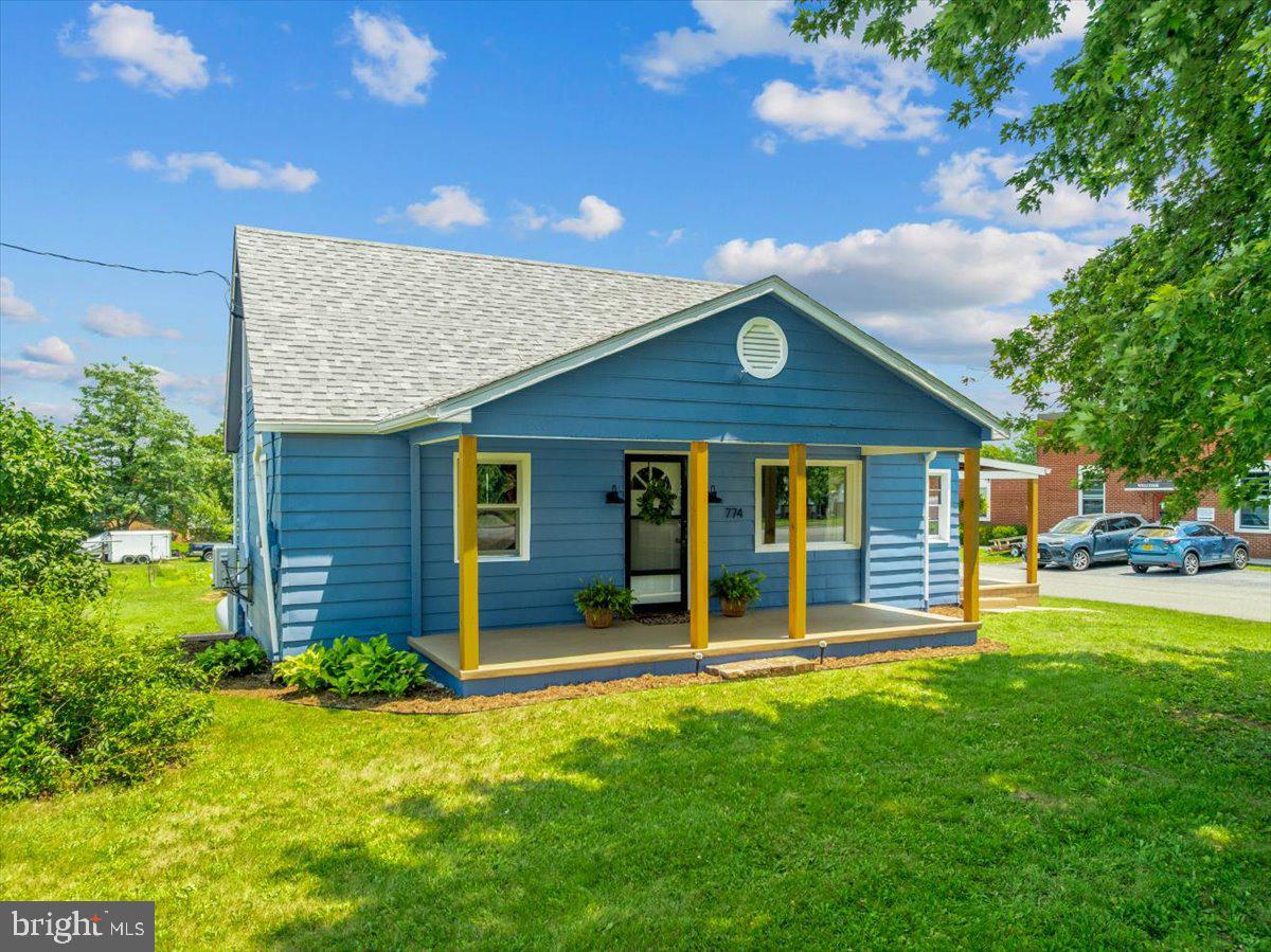 774 W MAIN ST, STANLEY, Virginia 22851, 3 Bedrooms Bedrooms, ,1 BathroomBathrooms,Residential,For sale,774 W MAIN ST,VAPA2005122 MLS # VAPA2005122