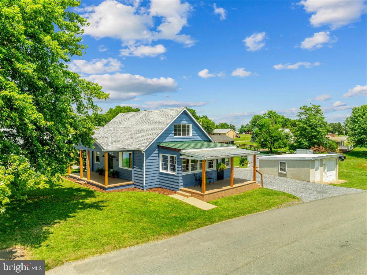774 W MAIN ST, STANLEY, Virginia 22851, 3 Bedrooms Bedrooms, ,1 BathroomBathrooms,Residential,For sale,774 W MAIN ST,VAPA2005122 MLS # VAPA2005122
