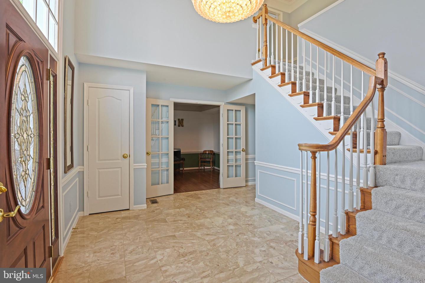 5802 HAMPTON FOREST WAY, FAIRFAX, Virginia 22030, 4 Bedrooms Bedrooms, ,4 BathroomsBathrooms,Residential,For sale,5802 HAMPTON FOREST WAY,VAFX2255354 MLS # VAFX2255354