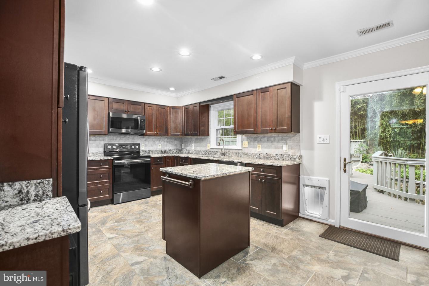 2409 HARPOON DR, STAFFORD, Virginia 22554, 5 Bedrooms Bedrooms, ,5 BathroomsBathrooms,Residential,For sale,2409 HARPOON DR,VAST2040806 MLS # VAST2040806