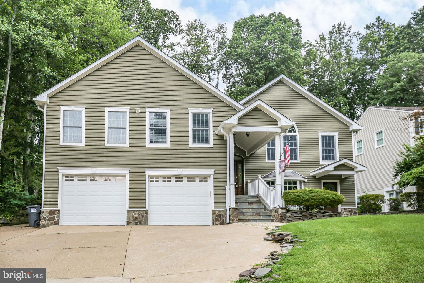 2409 HARPOON DR, STAFFORD, Virginia 22554, 5 Bedrooms Bedrooms, ,5 BathroomsBathrooms,Residential,For sale,2409 HARPOON DR,VAST2040806 MLS # VAST2040806