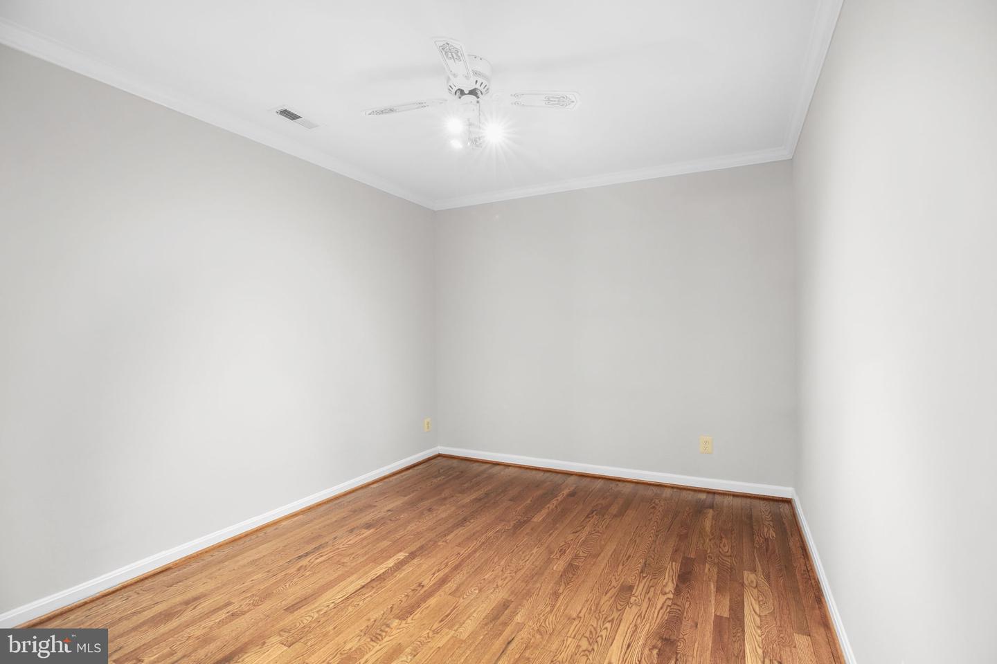 2409 HARPOON DR, STAFFORD, Virginia 22554, 5 Bedrooms Bedrooms, ,5 BathroomsBathrooms,Residential,For sale,2409 HARPOON DR,VAST2040806 MLS # VAST2040806