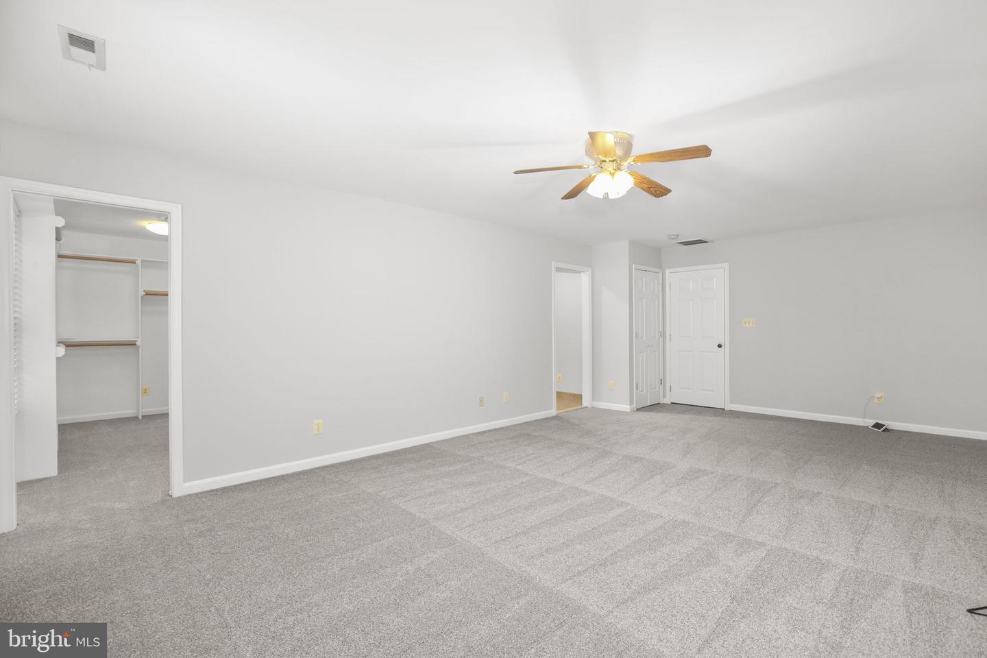 2409 HARPOON DR, STAFFORD, Virginia 22554, 5 Bedrooms Bedrooms, ,5 BathroomsBathrooms,Residential,For sale,2409 HARPOON DR,VAST2040806 MLS # VAST2040806