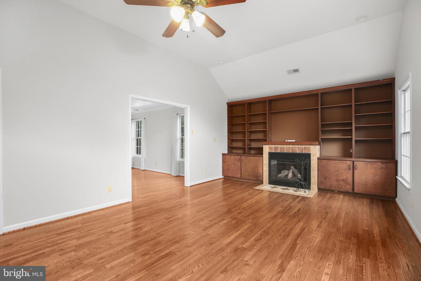 2409 HARPOON DR, STAFFORD, Virginia 22554, 5 Bedrooms Bedrooms, ,5 BathroomsBathrooms,Residential,For sale,2409 HARPOON DR,VAST2040806 MLS # VAST2040806