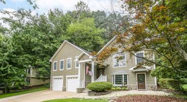 2409 HARPOON DR, STAFFORD, Virginia 22554, 5 Bedrooms Bedrooms, ,5 BathroomsBathrooms,Residential,For sale,2409 HARPOON DR,VAST2040806 MLS # VAST2040806