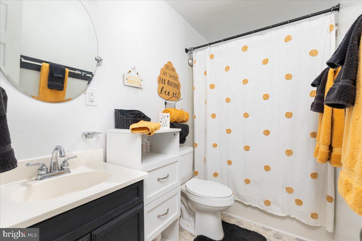1301 ADAMS AVE, FRONT ROYAL, Virginia 22630, 3 Bedrooms Bedrooms, ,2 BathroomsBathrooms,Residential,For sale,1301 ADAMS AVE,VAWR2011686 MLS # VAWR2011686
