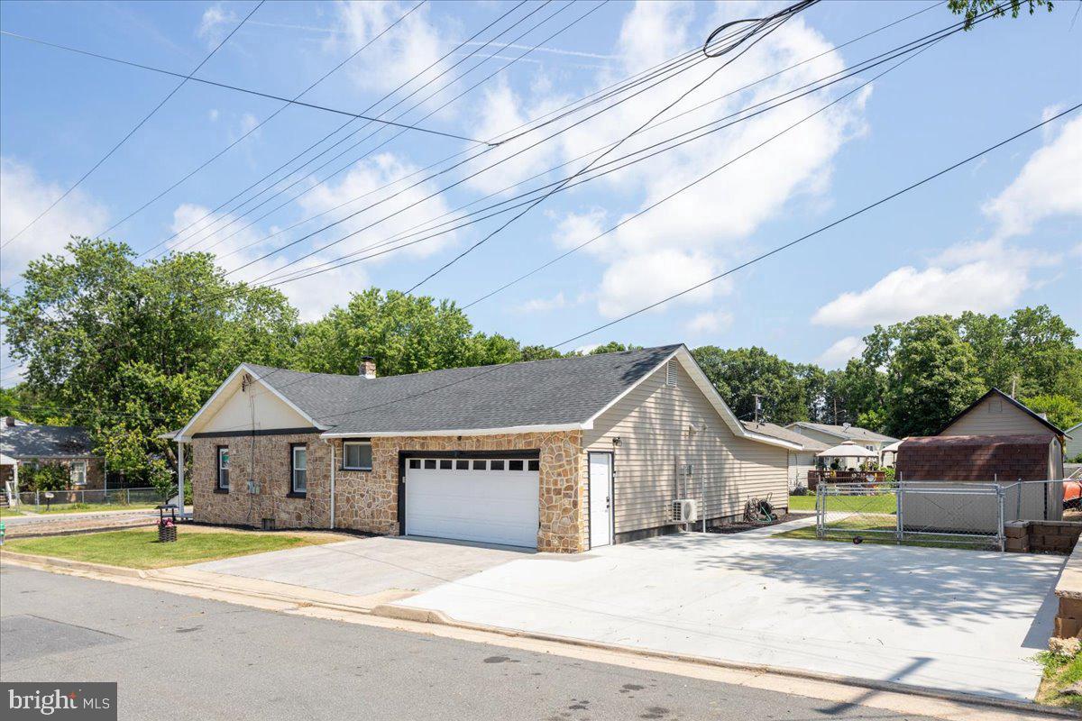 1301 ADAMS AVE, FRONT ROYAL, Virginia 22630, 3 Bedrooms Bedrooms, ,2 BathroomsBathrooms,Residential,For sale,1301 ADAMS AVE,VAWR2011686 MLS # VAWR2011686