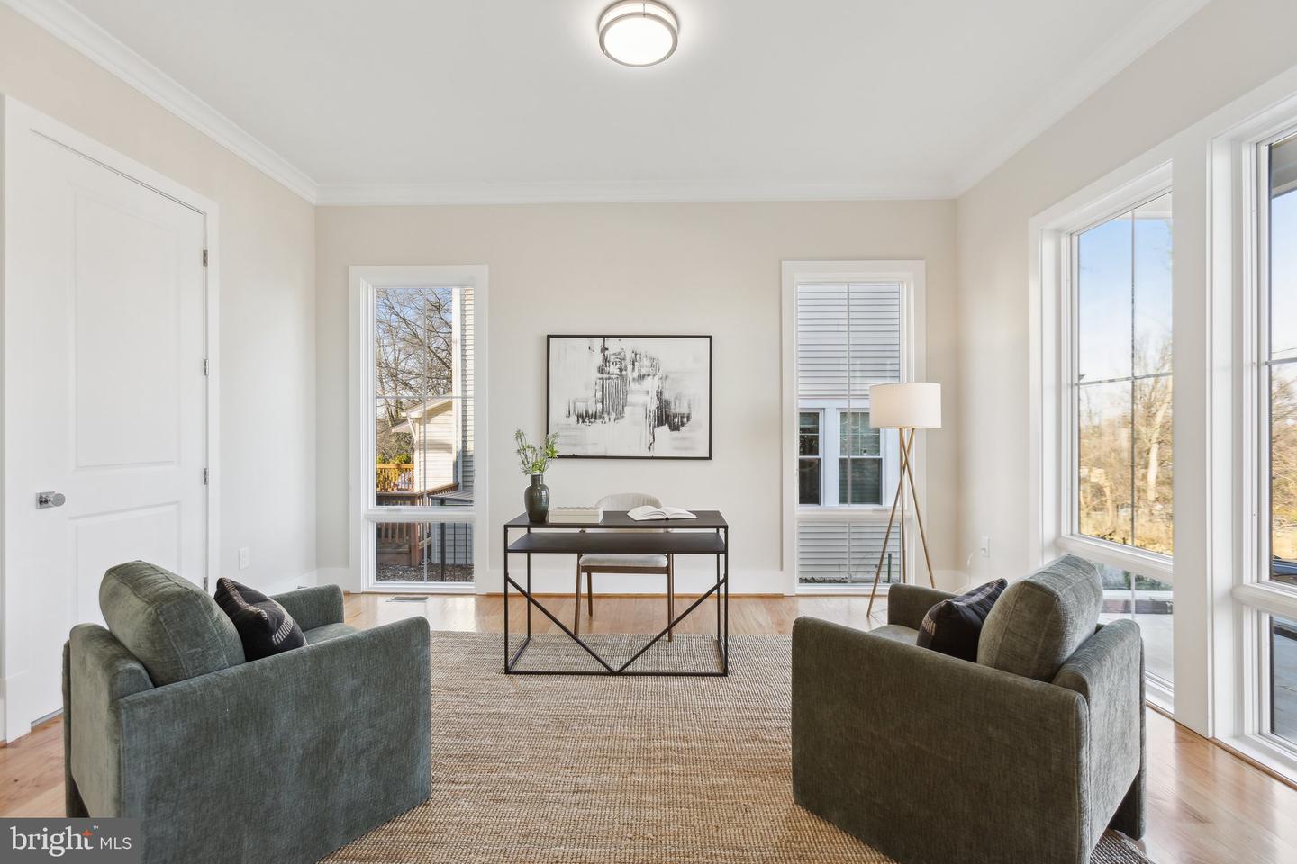 2150 N STAFFORD ST, ARLINGTON, Virginia 22207, 7 Bedrooms Bedrooms, ,8 BathroomsBathrooms,Residential,For sale,2150 N STAFFORD ST,VAAR2060704 MLS # VAAR2060704